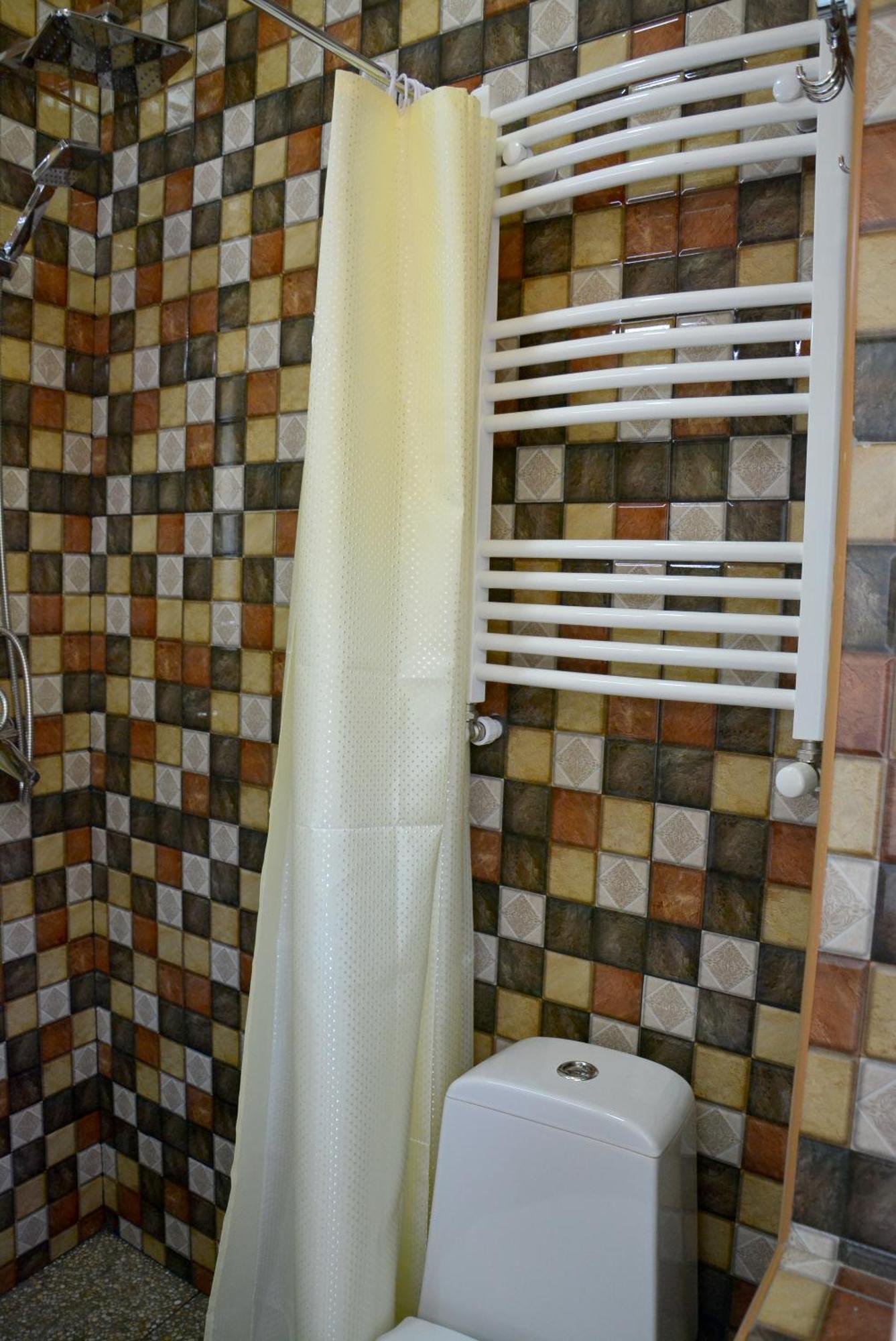 Hotel Canyon ティビリシ エクステリア 写真