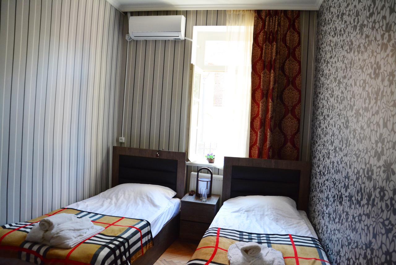 Hotel Canyon ティビリシ エクステリア 写真